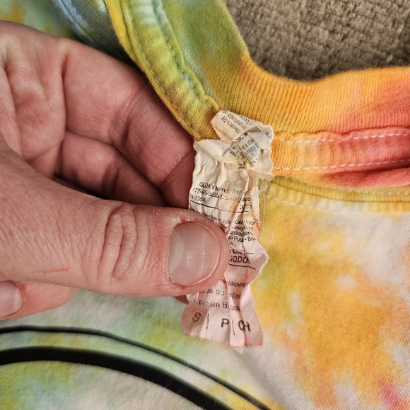 Motherhood Graphic T-shirt - Picture 2 of 4